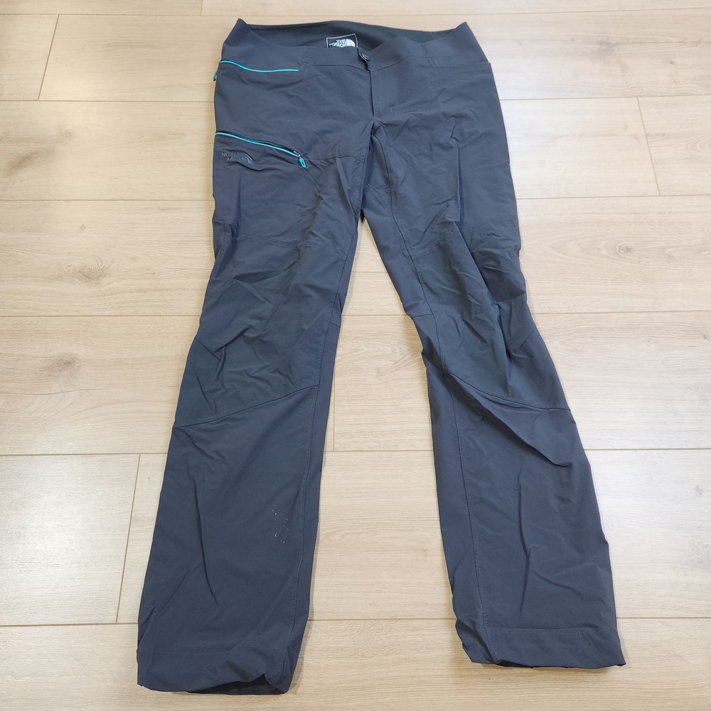 The North Face Progressor Pants Womens 6 Gray Softshell Hiking Pockets Bootcut